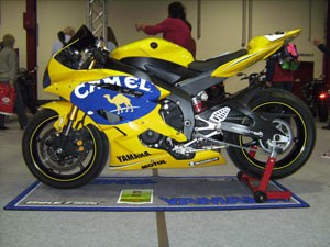 Umgebautes Motorrad Yamaha R1 von Promotec GmbH - Bild 3 Umgebautes Motorrad Yamaha R1 von Promotec GmbH - Bild 3
