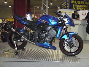 Umgebautes Motorrad Yamaha R1 von Promotec GmbH - Bild 2 Umgebautes Motorrad Yamaha R1 von Promotec GmbH - Bild 2