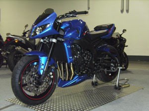 Umgebautes Motorrad Yamaha R1 von Promotec GmbH - Bild 5 Umgebautes Motorrad Yamaha R1 von Promotec GmbH - Bild 5