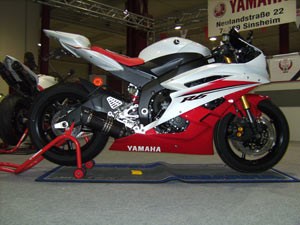 Umgebautes Motorrad Yamaha YZF-R6 von Promotec GmbH - Bild 3 Umgebautes Motorrad Yamaha YZF-R6 von Promotec GmbH - Bild 3