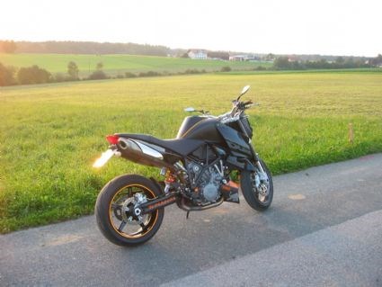 Umgebautes Motorrad KTM 990 Super Duke von Hufi26 - Bild 3 Umgebautes Motorrad KTM 990 Super Duke von Hufi26 - Bild 3