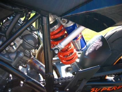 Umgebautes Motorrad KTM 990 Super Duke von Hufi26 - Bild 7 Umgebautes Motorrad KTM 990 Super Duke von Hufi26 - Bild 7