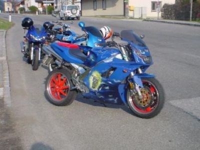 Umgebautes Motorrad Yamaha FZR 1000 EXUP von Exup - Bild 2 Umgebautes Motorrad Yamaha FZR 1000 EXUP von Exup - Bild 2