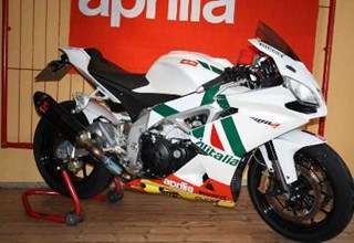 Aprilia RSV 4 R