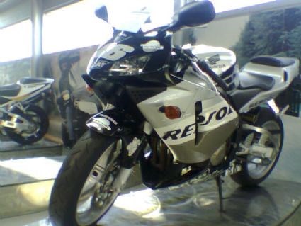 Umgebautes Motorrad Honda CBR600RR von cbr1000rrboy - Bild 9 Umgebautes Motorrad Honda CBR600RR von cbr1000rrboy - Bild 9