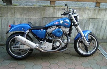 Harley-Davidson Sportster XL 1200 Custom Bike Harley-Davidson Sportster XL 1200 Custom Bike