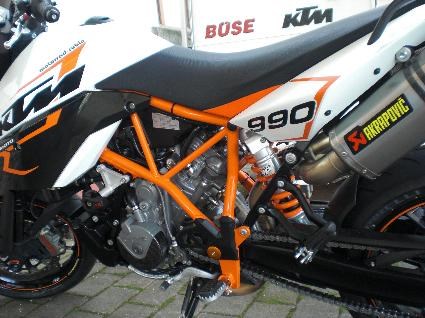 Umgebautes Motorrad KTM 990 Supermoto R von Motorrad Rubin GmbH & Co.KG - Bild 4 Umgebautes Motorrad KTM 990 Supermoto R von Motorrad Rubin GmbH & Co.KG - Bild 4