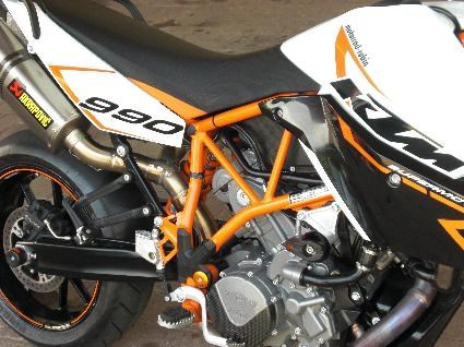 Umgebautes Motorrad KTM 990 Supermoto R von Motorrad Rubin GmbH & Co.KG - Bild 6 Umgebautes Motorrad KTM 990 Supermoto R von Motorrad Rubin GmbH & Co.KG - Bild 6