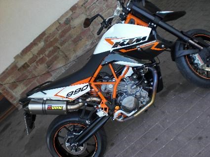 Umgebautes Motorrad KTM 990 Supermoto R von Motorrad Rubin GmbH & Co.KG - Bild 9 Umgebautes Motorrad KTM 990 Supermoto R von Motorrad Rubin GmbH & Co.KG - Bild 9