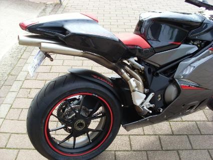 Umgebautes Motorrad MV Agusta F4 1000 von Motorrad Rubin GmbH & Co.KG - Bild 2 Umgebautes Motorrad MV Agusta F4 1000 von Motorrad Rubin GmbH & Co.KG - Bild 2