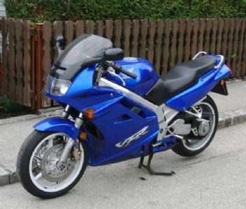 Umgebautes Motorrad Honda VFR 750 von geriwrn - Bild 3 Umgebautes Motorrad Honda VFR 750 von geriwrn - Bild 3