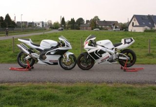 Aprilia RSV 1000 R (RSV Mille R)