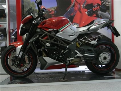 Umgebautes Motorrad MV Agusta Brutale 1090 RR von W.West Performance - Bild 5 Umgebautes Motorrad MV Agusta Brutale 1090 RR von W.West Performance - Bild 5