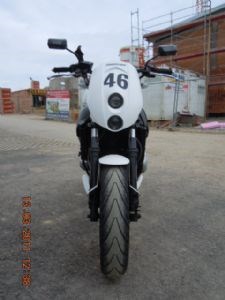 Umgebautes Motorrad Yamaha FZR 600 R von UU222X - Bild 2 Umgebautes Motorrad Yamaha FZR 600 R von UU222X - Bild 2
