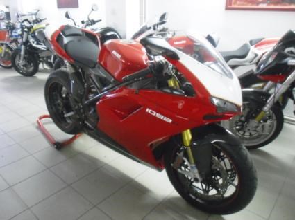 Umgebautes Motorrad Ducati 1098 S von A.T.T.-Tiedemann-Motorräder e.Kfm - Bild 2 Umgebautes Motorrad Ducati 1098 S von A.T.T.-Tiedemann-Motorräder e.Kfm - Bild 2