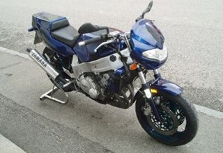 Yamaha FZR 600  Genesis Yamaha FZR 600  Genesis