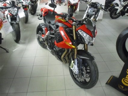 Umgebautes Motorrad Benelli TNT R 160 von A.T.T.-Tiedemann-Motorräder e.Kfm - Bild 6 Umgebautes Motorrad Benelli TNT R 160 von A.T.T.-Tiedemann-Motorräder e.Kfm - Bild 6