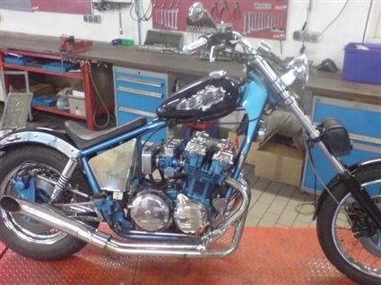 Umgebautes Motorrad Honda CB 750 von Mo-Tec GmbH - Bild 1 Umgebautes Motorrad Honda CB 750 von Mo-Tec GmbH - Bild 1