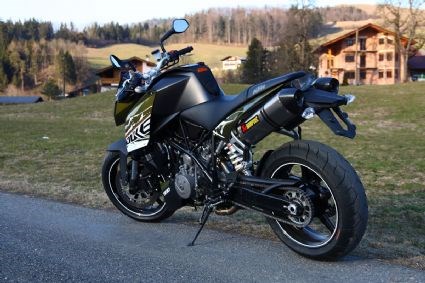 Umgebautes Motorrad KTM 990 Super Duke von RienSte - Bild 2 Umgebautes Motorrad KTM 990 Super Duke von RienSte - Bild 2