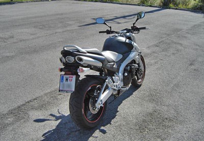 Umgebautes Motorrad Suzuki GSR 600 von wazi - Bild 2 Umgebautes Motorrad Suzuki GSR 600 von wazi - Bild 2