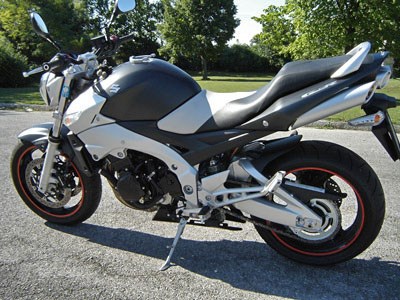 Umgebautes Motorrad Suzuki GSR 600 von wazi - Bild 7 Umgebautes Motorrad Suzuki GSR 600 von wazi - Bild 7
