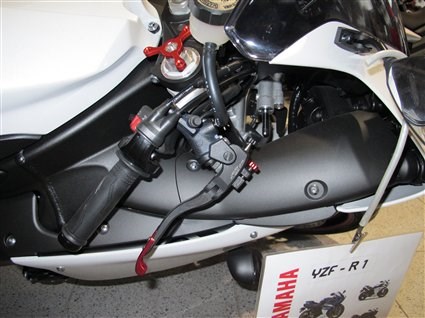 Umgebautes Motorrad Yamaha R1 von MOTO-VÖLKL - Völkl GmbH - Bild 5 Umgebautes Motorrad Yamaha R1 von MOTO-VÖLKL - Völkl GmbH - Bild 5