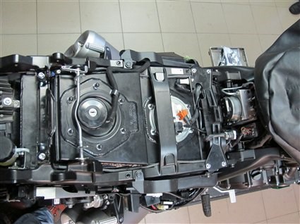 Umgebautes Motorrad Yamaha V-MAX von MOTO-VÖLKL - Völkl GmbH - Bild 3 Umgebautes Motorrad Yamaha V-MAX von MOTO-VÖLKL - Völkl GmbH - Bild 3