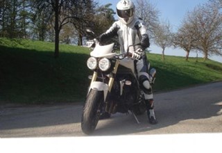 Triumph Speed Triple 1050 Triumph Speed Triple 1050