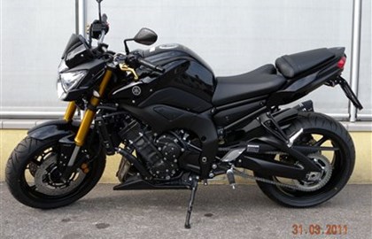 Yamaha FZ-8N Custom Bike
