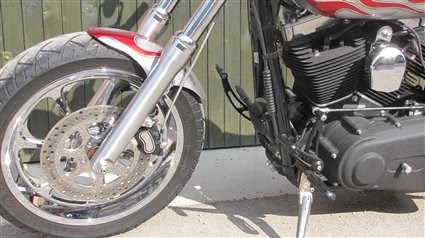 Umgebautes Motorrad Harley-Davidson Dyna Street Bob FXDB von HK-Technik Kemeter OG - Bild 2 Umgebautes Motorrad Harley-Davidson Dyna Street Bob FXDB von HK-Technik Kemeter OG - Bild 2