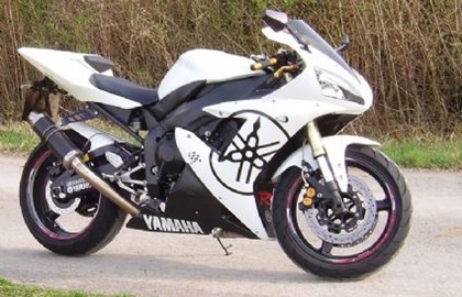 Yamaha R1 Custom Bike
