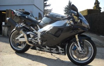 Yamaha R1 Custom Bike