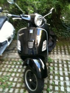 Umgebautes Motorrad Vespa GTS 300 i.e. Super von schnecke10000 - Bild 5 Umgebautes Motorrad Vespa GTS 300 i.e. Super von schnecke10000 - Bild 5