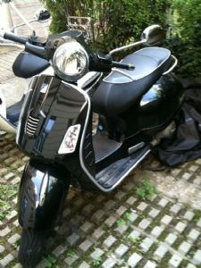 Umgebautes Motorrad Vespa GTS 300 i.e. Super von schnecke10000 - Bild 6 Umgebautes Motorrad Vespa GTS 300 i.e. Super von schnecke10000 - Bild 6