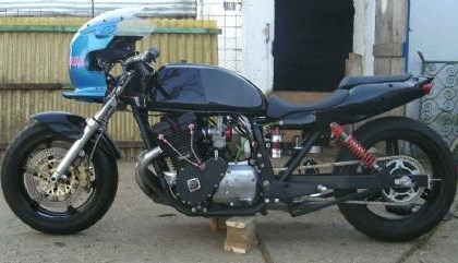 Suzuki GSX 1400 Custom Bike Suzuki GSX 1400 Custom Bike