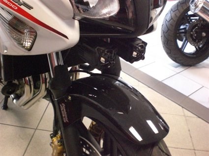 Umgebautes Motorrad Honda CBF 600 von Auto-und Motorradhaus Bürstadt GmbH - Bild 4 Umgebautes Motorrad Honda CBF 600 von Auto-und Motorradhaus Bürstadt GmbH - Bild 4