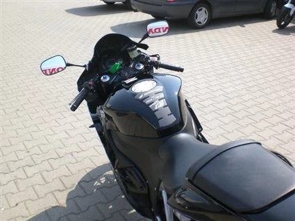 Umbgebautes Motorrad Honda CBR600RR Bild 5: Umbgebautes Motorrad Honda CBR600RR