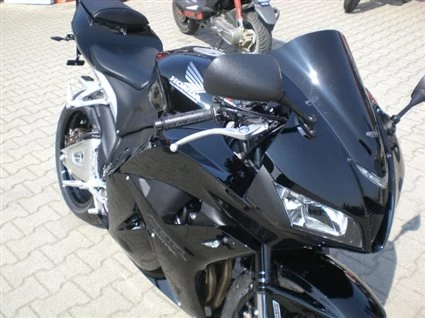 Umbgebautes Motorrad Honda CBR600RR Bild 7: Umbgebautes Motorrad Honda CBR600RR