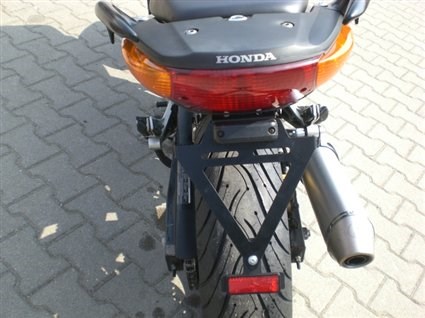 Umgebautes Motorrad Honda CBF 600 von Auto-und Motorradhaus Bürstadt GmbH - Bild 3 Umgebautes Motorrad Honda CBF 600 von Auto-und Motorradhaus Bürstadt GmbH - Bild 3