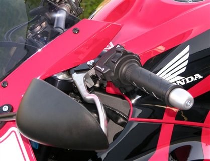 Umgebautes Motorrad Honda CBR600RR von Auto-und Motorradhaus Bürstadt GmbH - Bild 4 Umgebautes Motorrad Honda CBR600RR von Auto-und Motorradhaus Bürstadt GmbH - Bild 4