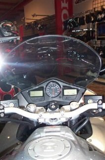 Umgebautes Motorrad Honda VFR 800 F von Auto-und Motorradhaus Bürstadt GmbH - Bild 3