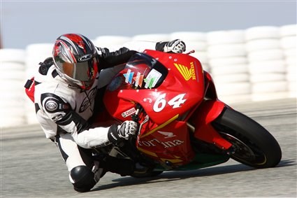 Umgebautes Motorrad Honda CBR600RR von Auto-und Motorradhaus Bürstadt GmbH - Bild 10 Umgebautes Motorrad Honda CBR600RR von Auto-und Motorradhaus Bürstadt GmbH - Bild 10