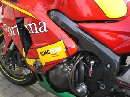 Umbgebautes Motorrad Honda CBR600RR Bild 9: Umbgebautes Motorrad Honda CBR600RR