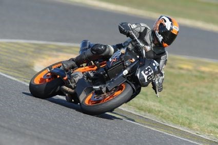 Umgebautes Motorrad KTM 990 Super Duke R von catanova13 - Bild 1 Umgebautes Motorrad KTM 990 Super Duke R von catanova13 - Bild 1