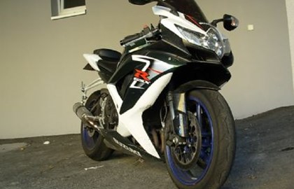 Suzuki GSX-R 750 Custom Bike Suzuki GSX-R 750 Custom Bike