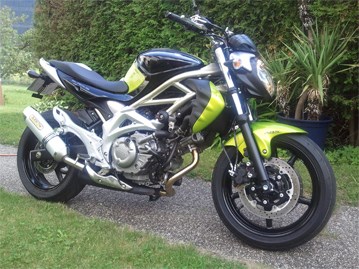 Umgebautes Motorrad Suzuki SFV 650 Gladius von lislega - Bild 2 Umgebautes Motorrad Suzuki SFV 650 Gladius von lislega - Bild 2