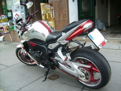 Umgebautes Motorrad Yamaha FZ1 von Pongo - Bild 5 Umgebautes Motorrad Yamaha FZ1 von Pongo - Bild 5