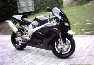 Suzuki TL 1000 R Suzuki TL 1000 R