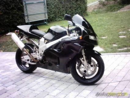 Umgebautes Motorrad Suzuki TL 1000 R von walter7588 - Bild 1 Umgebautes Motorrad Suzuki TL 1000 R von walter7588 - Bild 1
