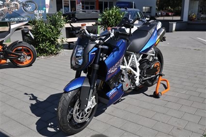 Umgebautes Motorrad KTM 990 Super Duke von Motobike Handels GmbH - Bild 2 Umgebautes Motorrad KTM 990 Super Duke von Motobike Handels GmbH - Bild 2